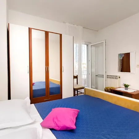 Apartment Ljubica *
