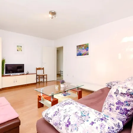 Ljubica Apartment Vodice