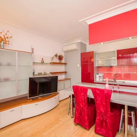 Ljubica Apartment Vodice