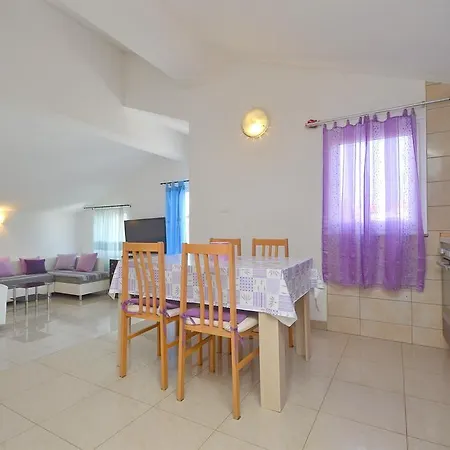 Ljubica Apartment Vodice